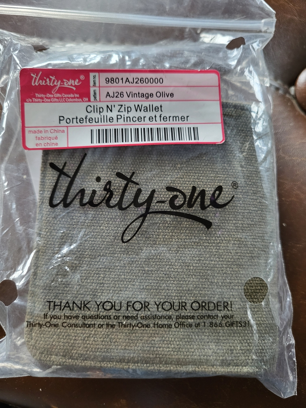 Brand New - Thirty-one Vintage Olive Clip N' Zip Wallet